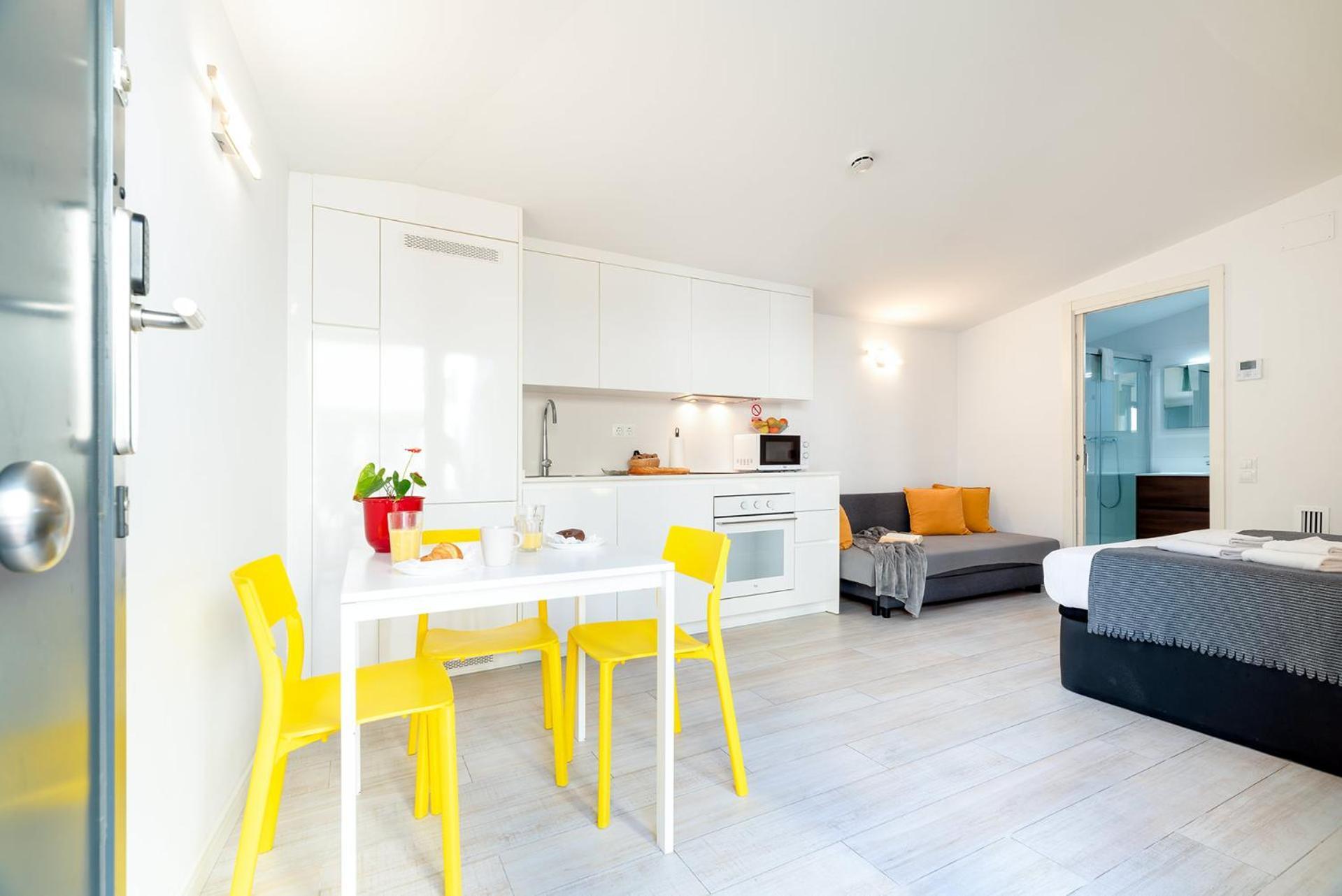 Castell Beach Aparthotel Castelldefels Eksteriør bilde